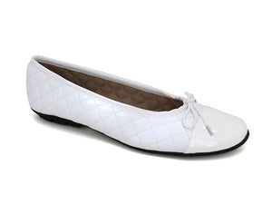 Cozy ballet flats are made by Paul Mayer Attitudes in Spain.  This flat is the essential shoe from Paul Mayer.  They are made of a very soft leather that's quilted and have a patent leather toe.  The bow is not just for looks, it actually tightens or loosens the shoe for a personalized fit. 