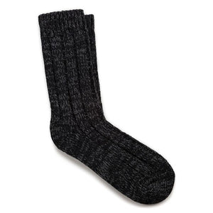 This casual cotton sock is the height of fashion thanks to its design- and boasts a high level of soft, skin-friendly cotton.  The fit is enhance by the pliant cuff and flat toe option.  The reinforced heel and toe sections offer lasting comfort by boosting durability and providing the feet with the ultimate protection.  Material: High Cotton Content 