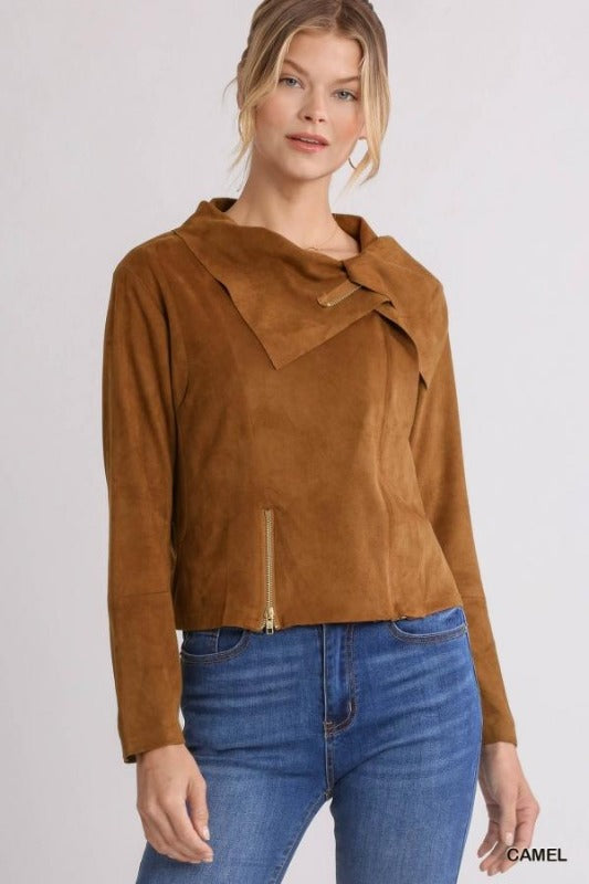 Suede zip-up Moto jacket that is right on trend. Made in 90% Polyester and 10% Spandex.