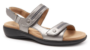 Trotters Venice sandal updated top stitching adjustable straps to fit your foot perfectly and a memory foam cushioned and contoured footbed with arch support.  Heel height is approximately 1.25 inches.