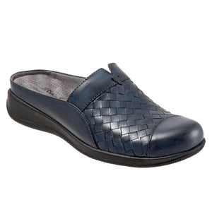 The San Marcos is a woven leather slip-on, featuring a patented eggcrate footbed that cushions every step.  This clog has a suede leather footbed lining and lightweight sole.  Heel height is approximately 1.5 inches. 